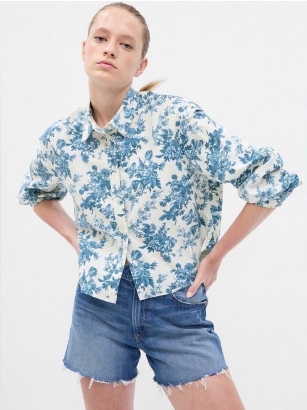 Gap × LoveShackFancy Organic Cotton Cropped Shirt